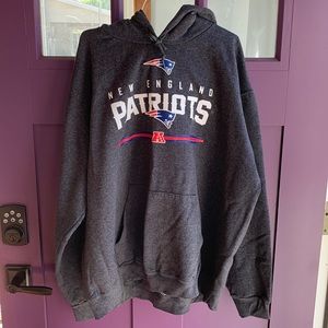 Mens medium New England Patriots Team Apparel hoodie